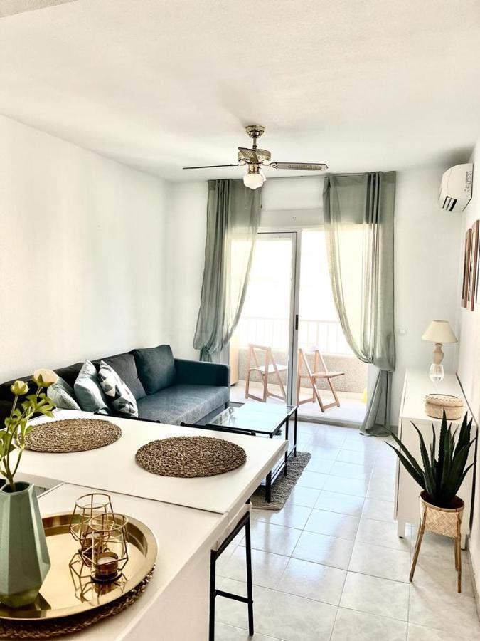 Apartamento Apatrament Torrevieja Exterior foto